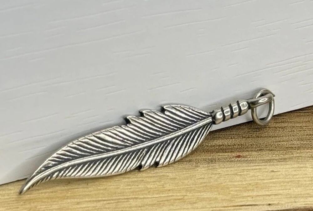 Vintage Sterling Silver Large Feather Charm 2 grams